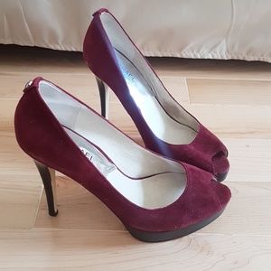Heels shoes